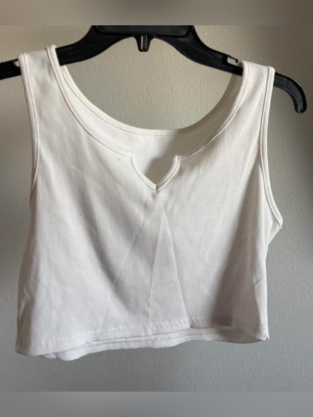 Romwe cropped white tank top